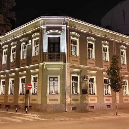 Lumo Apartamento Ni Exterior foto