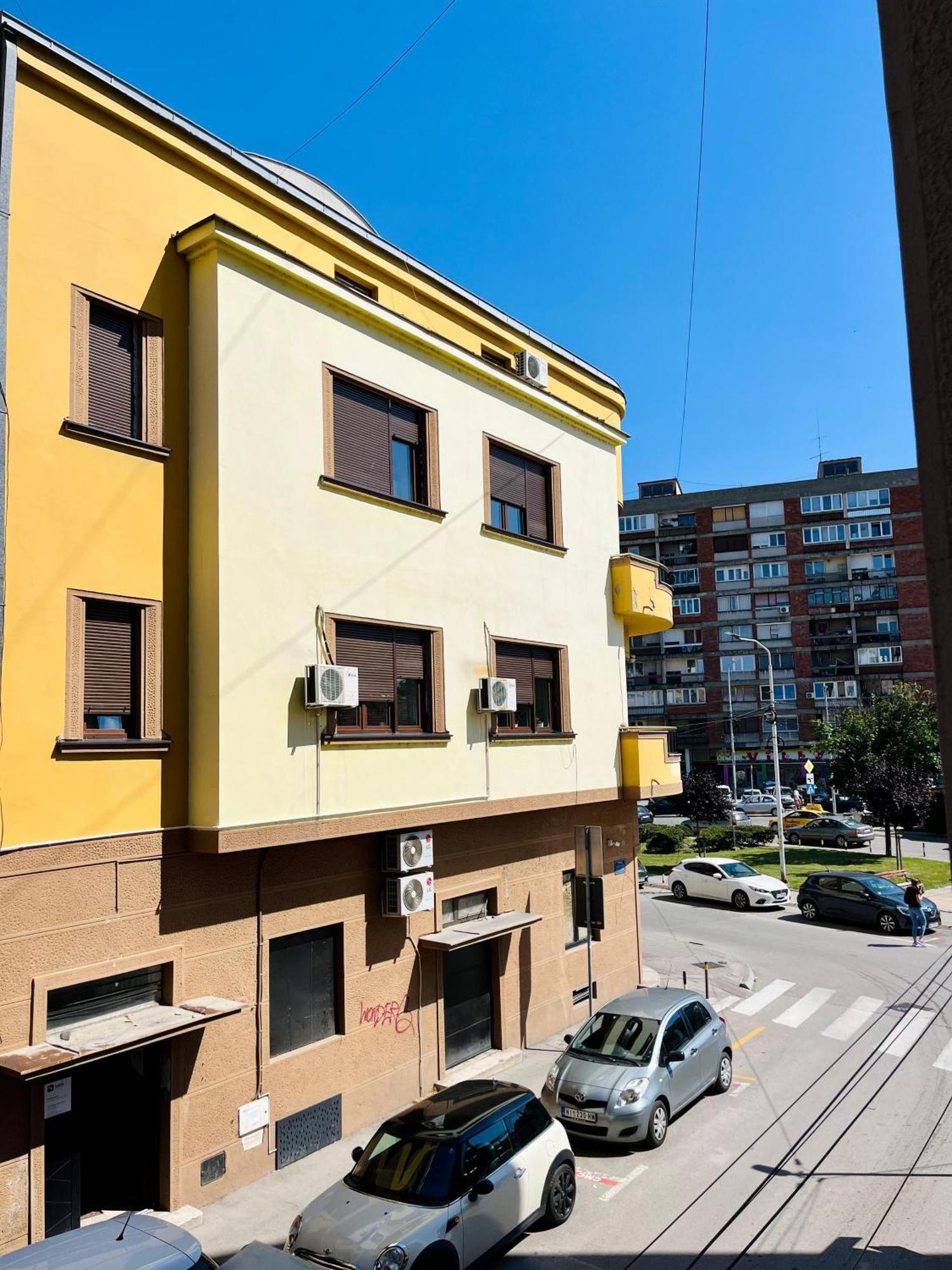 Lumo Apartamento Ni Exterior foto