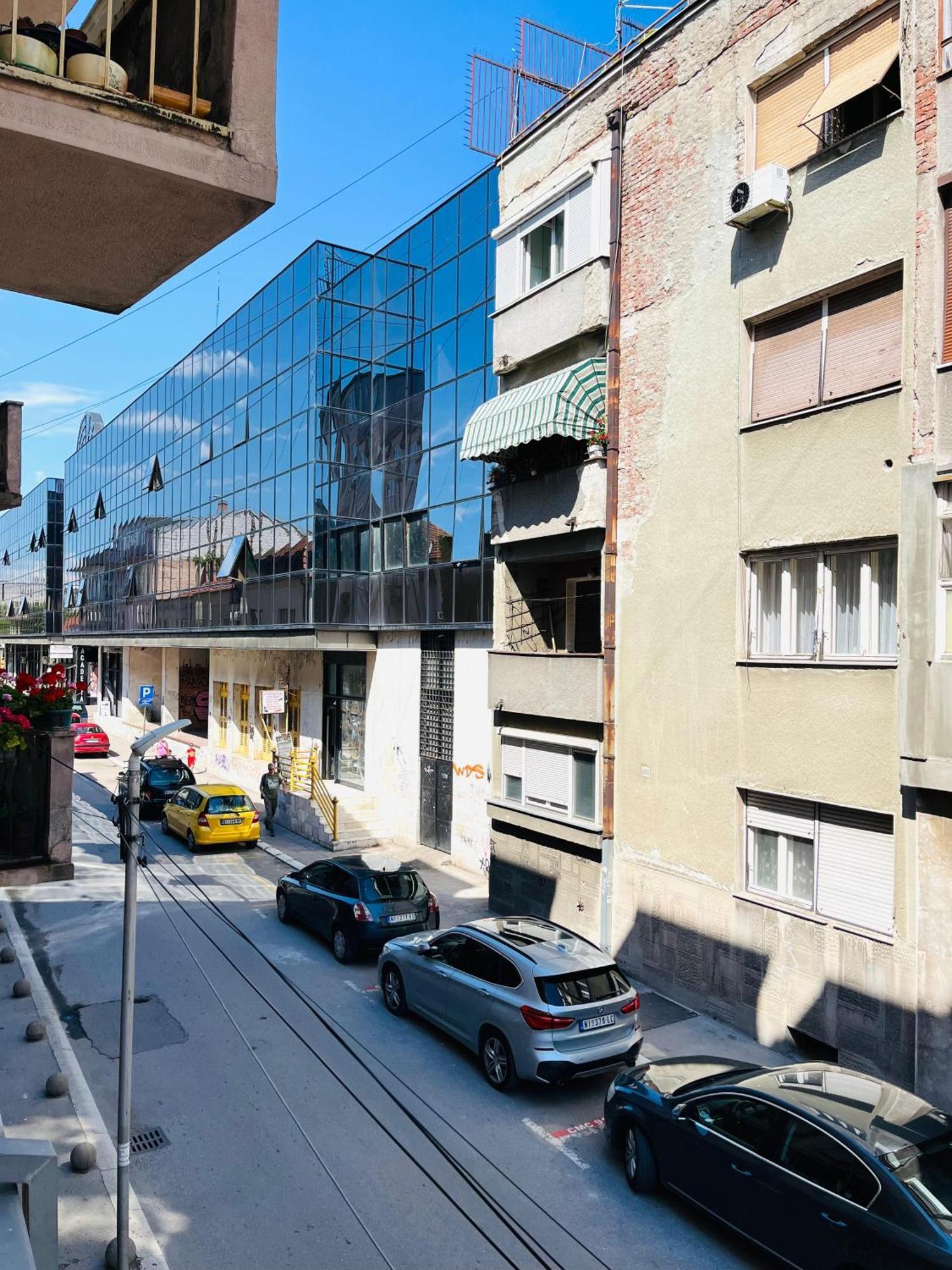 Lumo Apartamento Ni Exterior foto